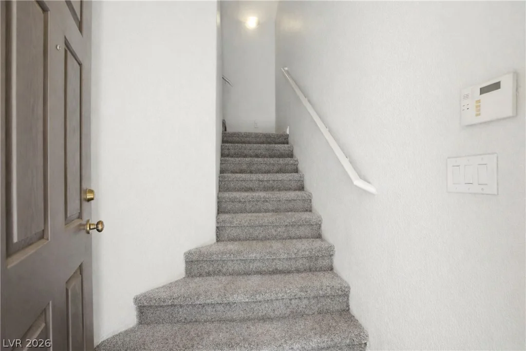 8775 Traveling Breeze, Las Vegas, NV 89178