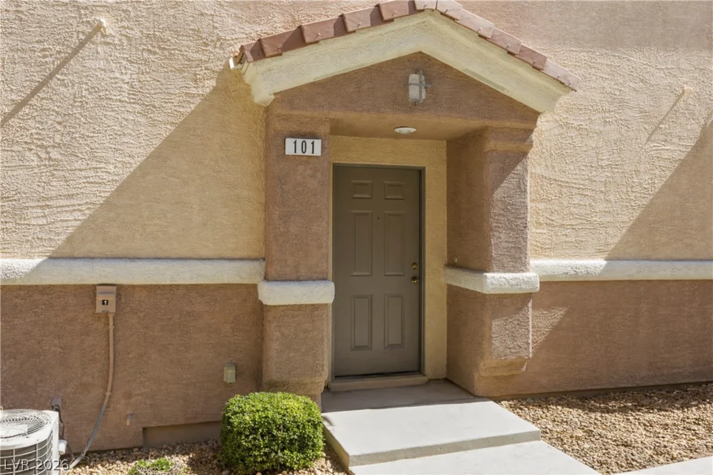8775 Traveling Breeze, Las Vegas, NV 89178