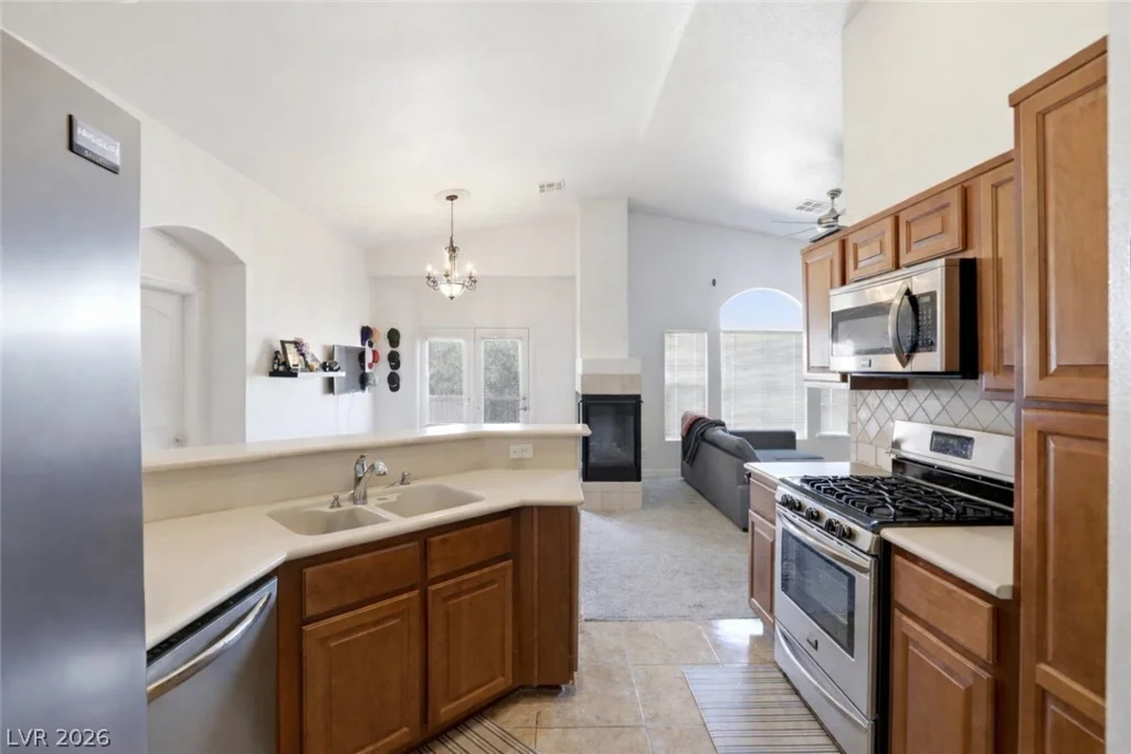 8775 Traveling Breeze, Las Vegas, NV 89178