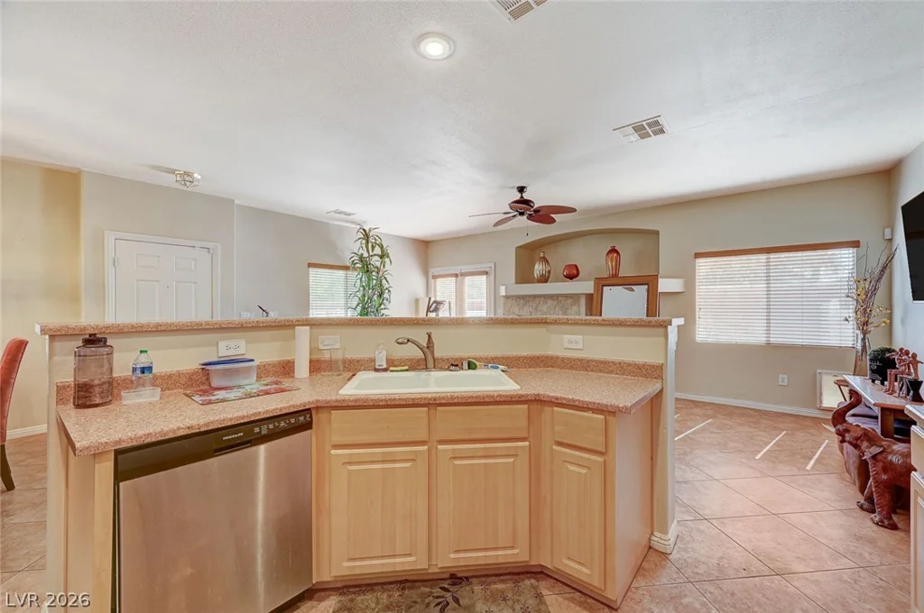 6744 Lavender Lilly, North Las Vegas, NV 89084