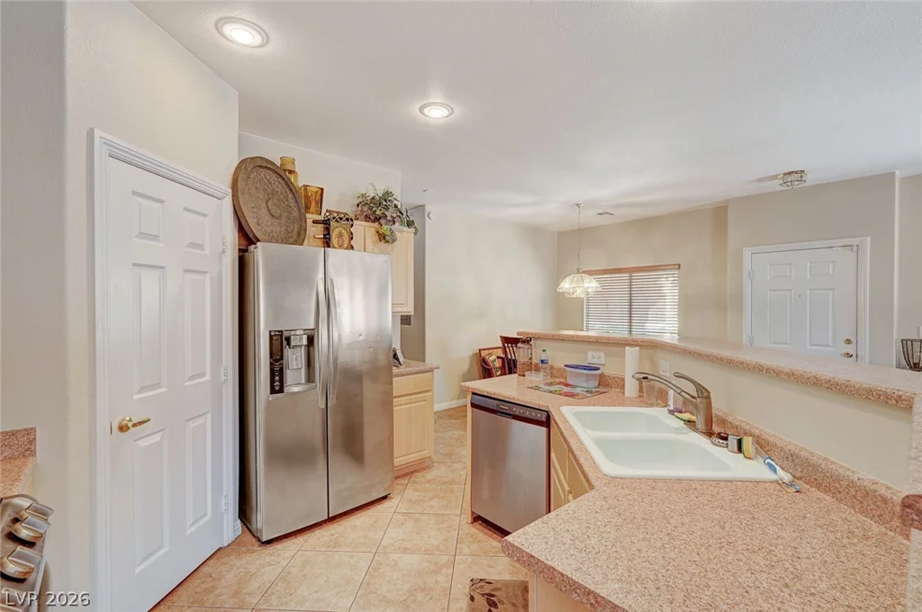 6744 Lavender Lilly, North Las Vegas, NV 89084