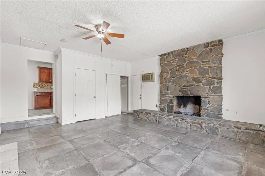 2909 Merritt, Las Vegas, NV 89102