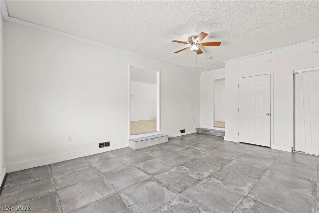 2909 Merritt, Las Vegas, NV 89102