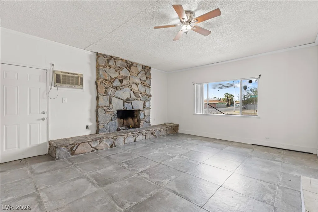 2909 Merritt, Las Vegas, NV 89102