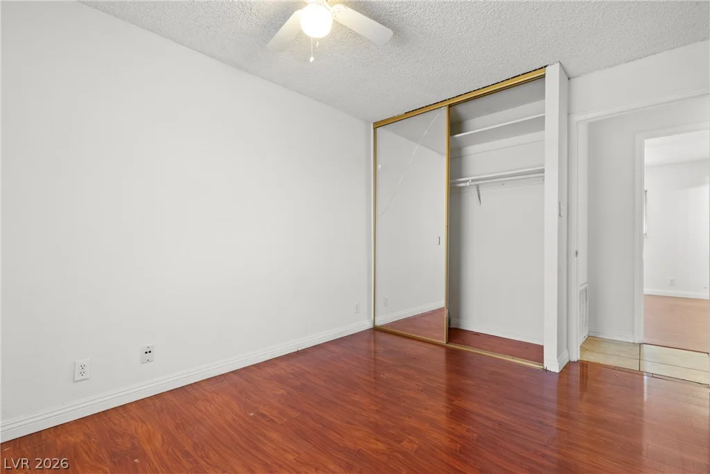 2909 Merritt, Las Vegas, NV 89102