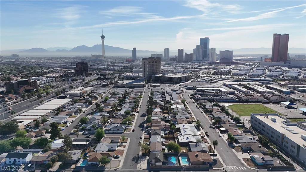 2909 Merritt, Las Vegas, NV 89102