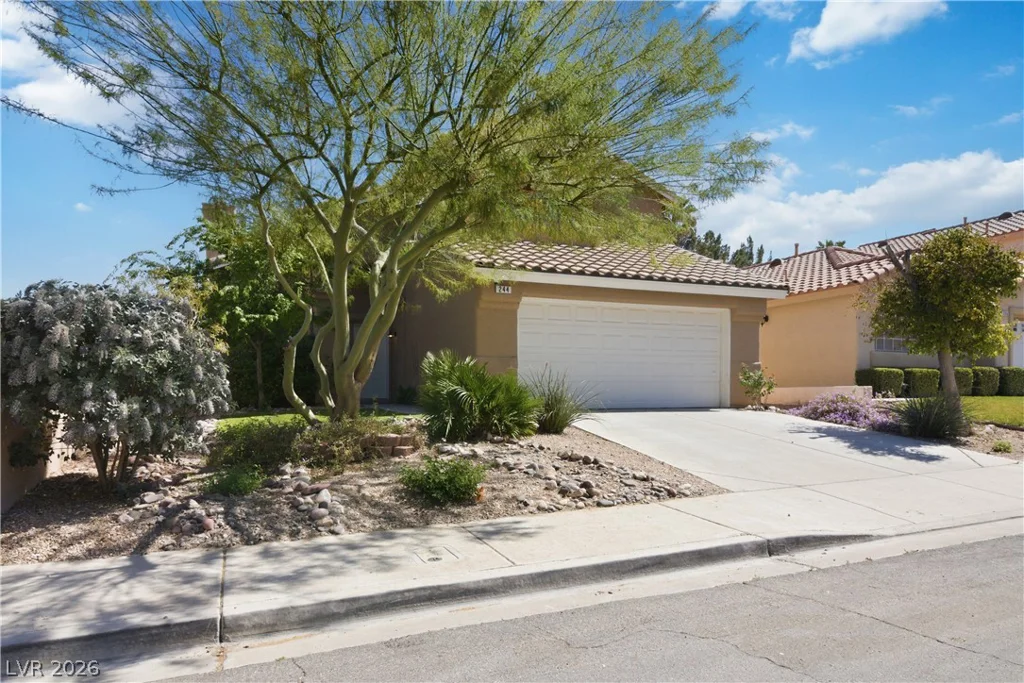 244 Camelback Ridge, Henderson, NV 89012
