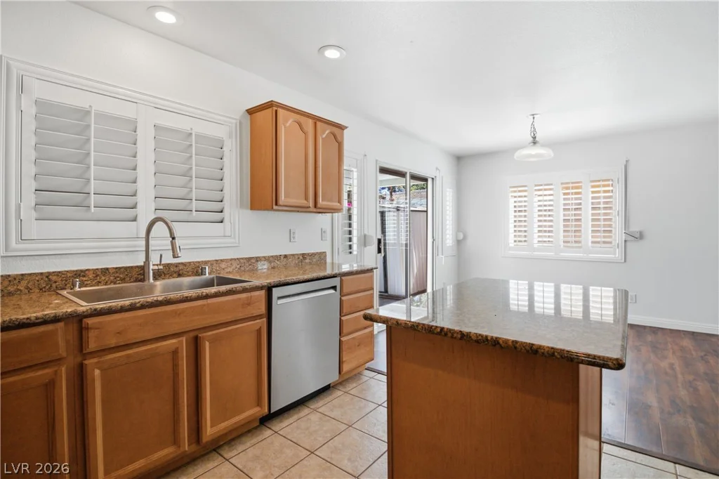 244 Camelback Ridge, Henderson, NV 89012
