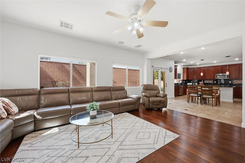 1073 Oak Fair, Las Vegas, NV 89138