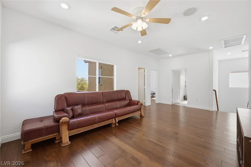 1073 Oak Fair, Las Vegas, NV 89138