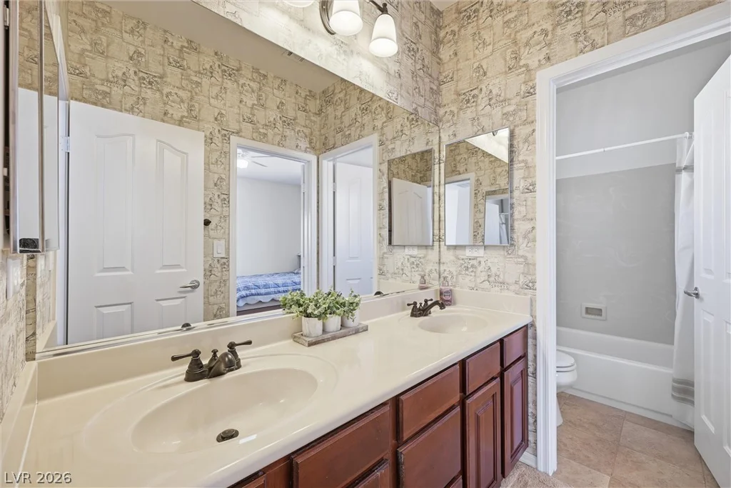 1073 Oak Fair, Las Vegas, NV 89138