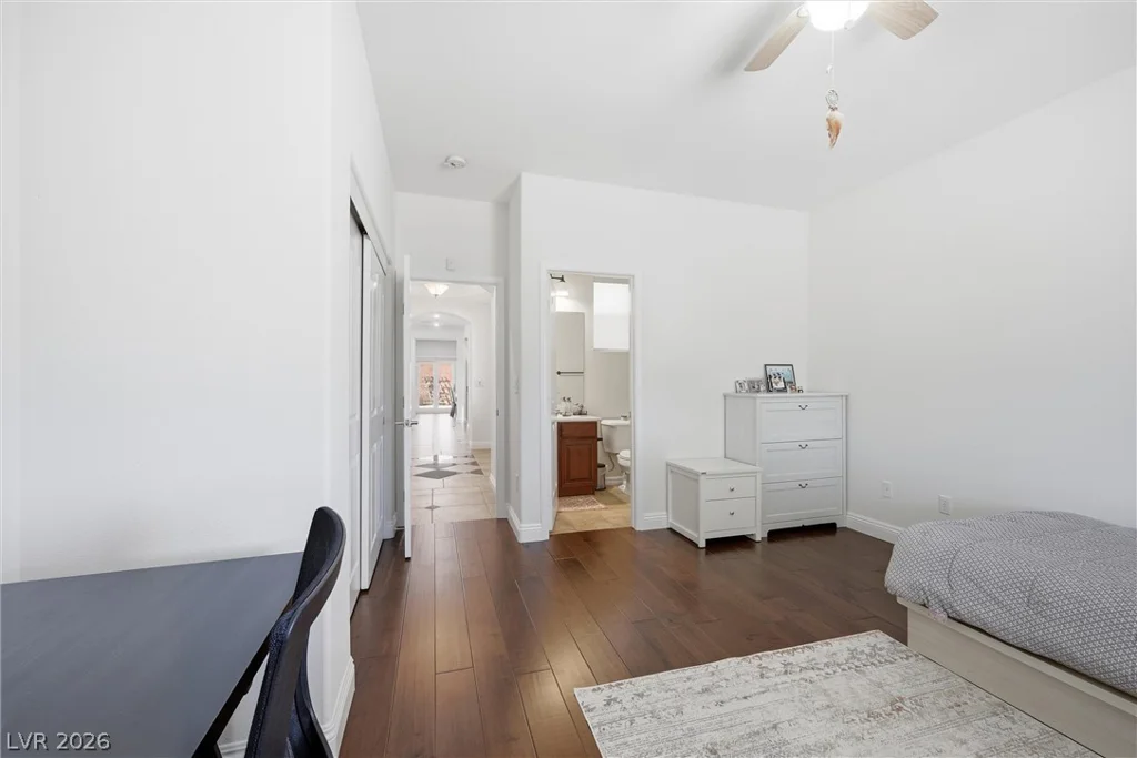 1073 Oak Fair, Las Vegas, NV 89138