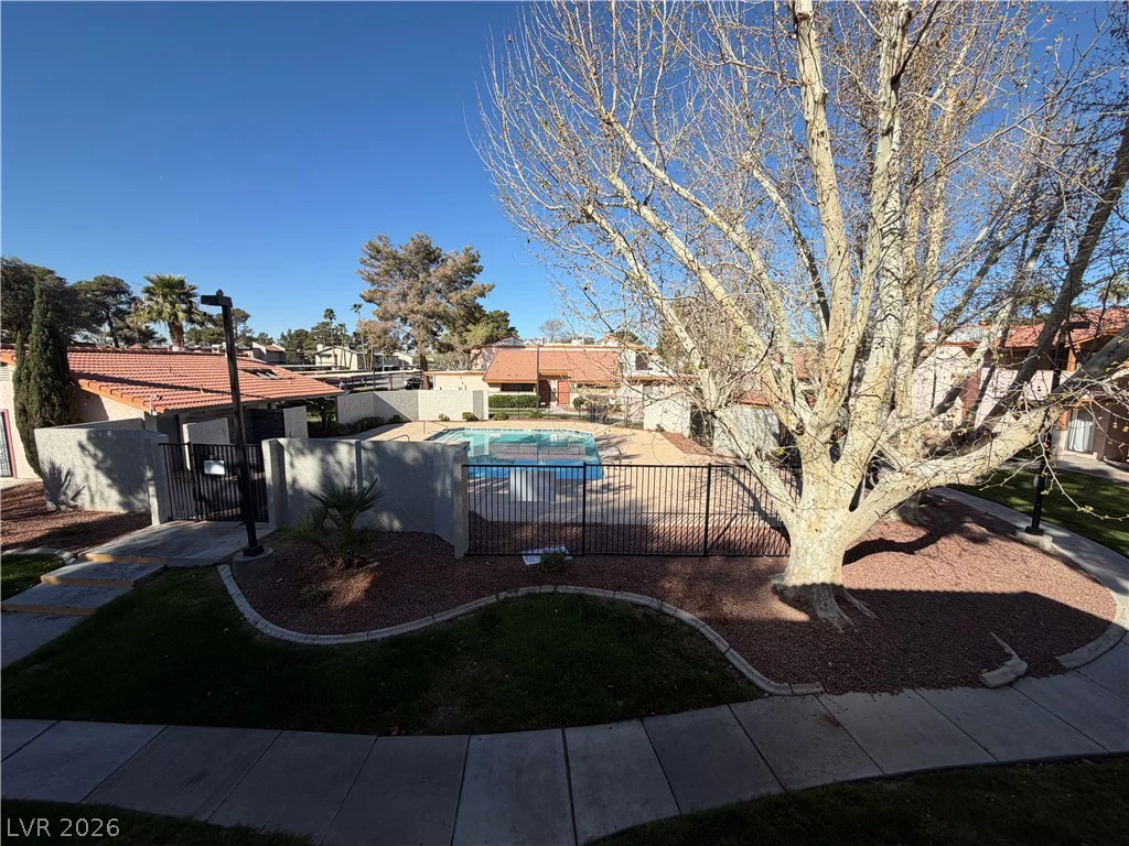 1515 Reno, Las Vegas, NV 89119