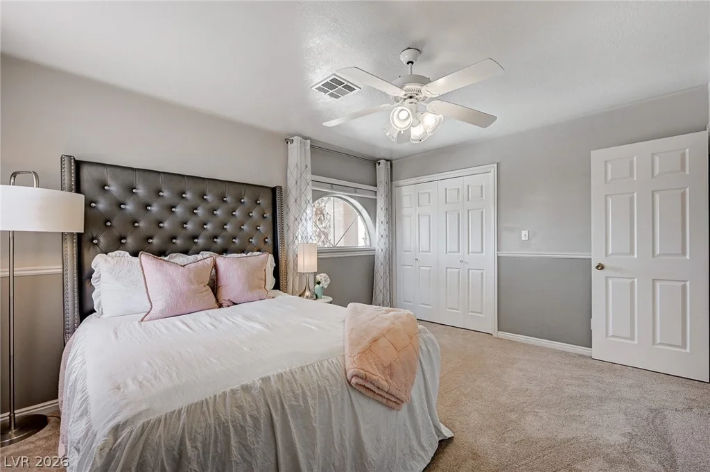 548 Radwick, Las Vegas, NV 89110