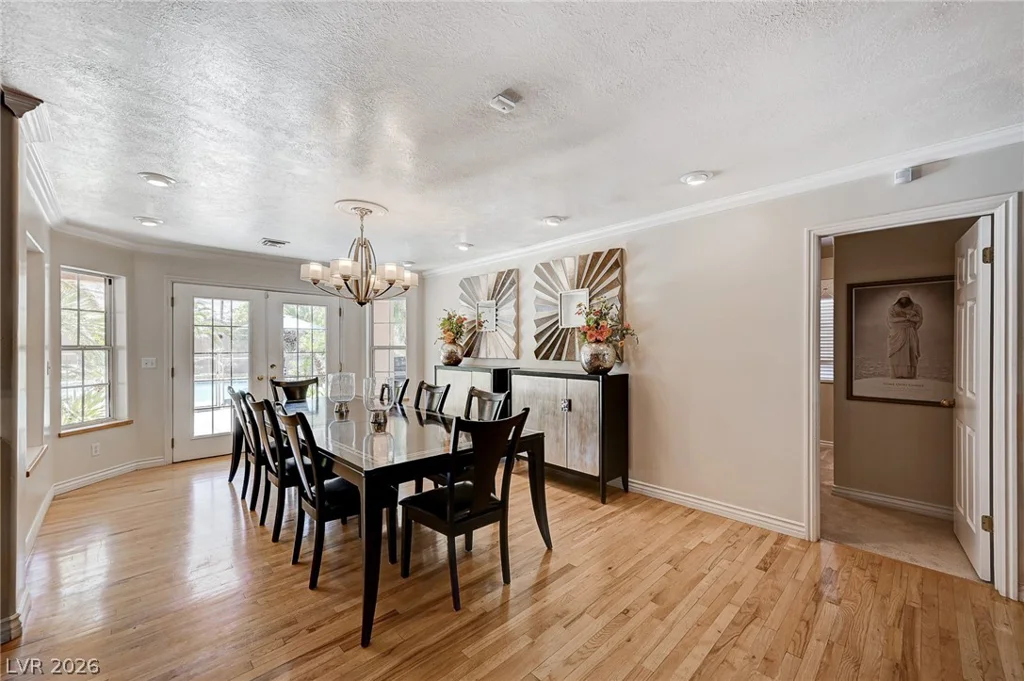 548 Radwick, Las Vegas, NV 89110