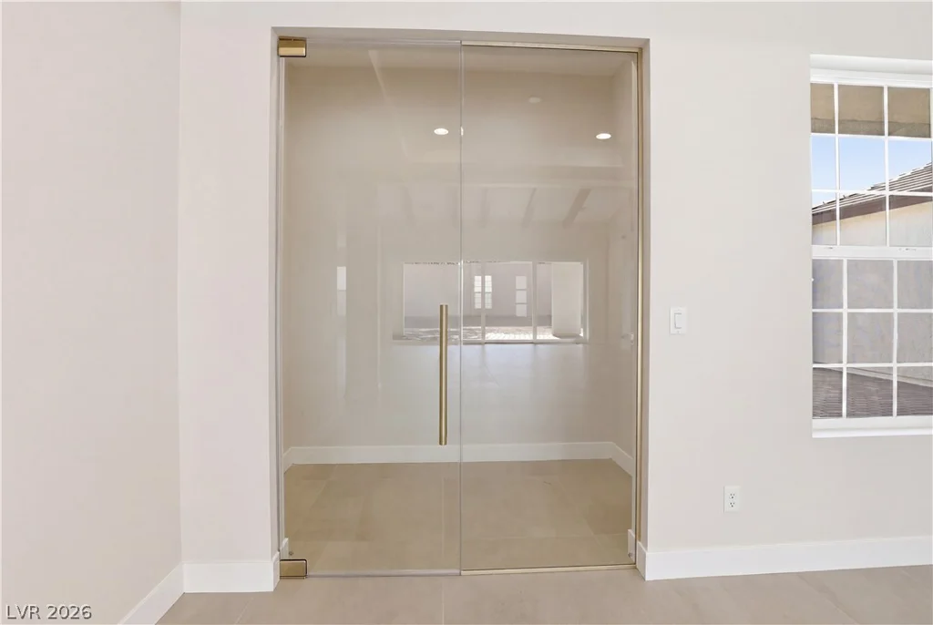 7615 Pebble, Las Vegas, NV 89113