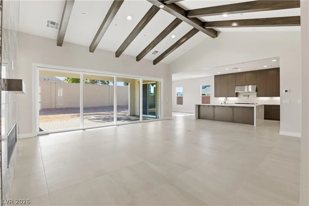 7615 Pebble, Las Vegas, NV 89113