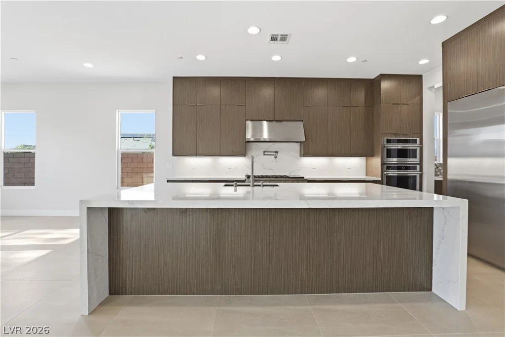 7615 Pebble, Las Vegas, NV 89113