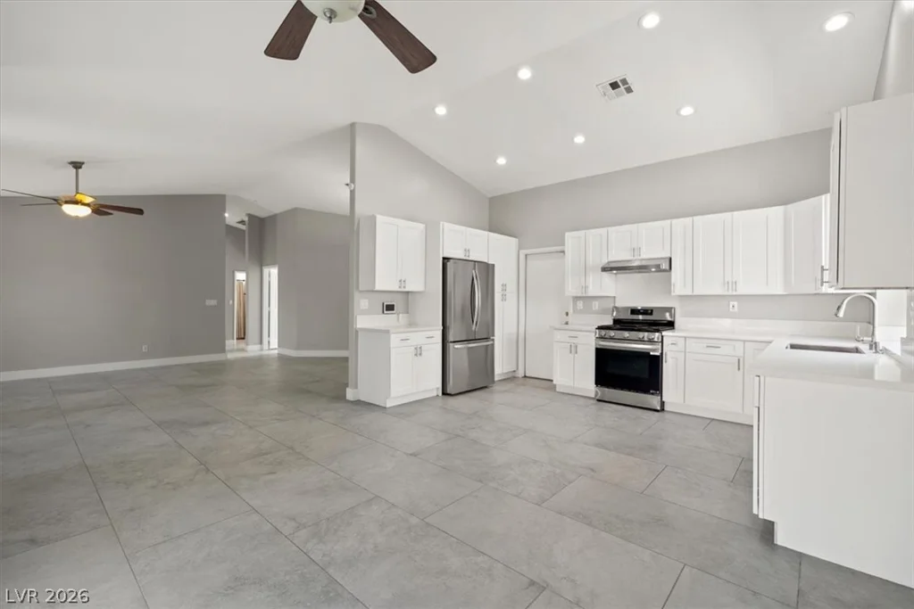 3922 Cutting Horse, North Las Vegas, NV 89032