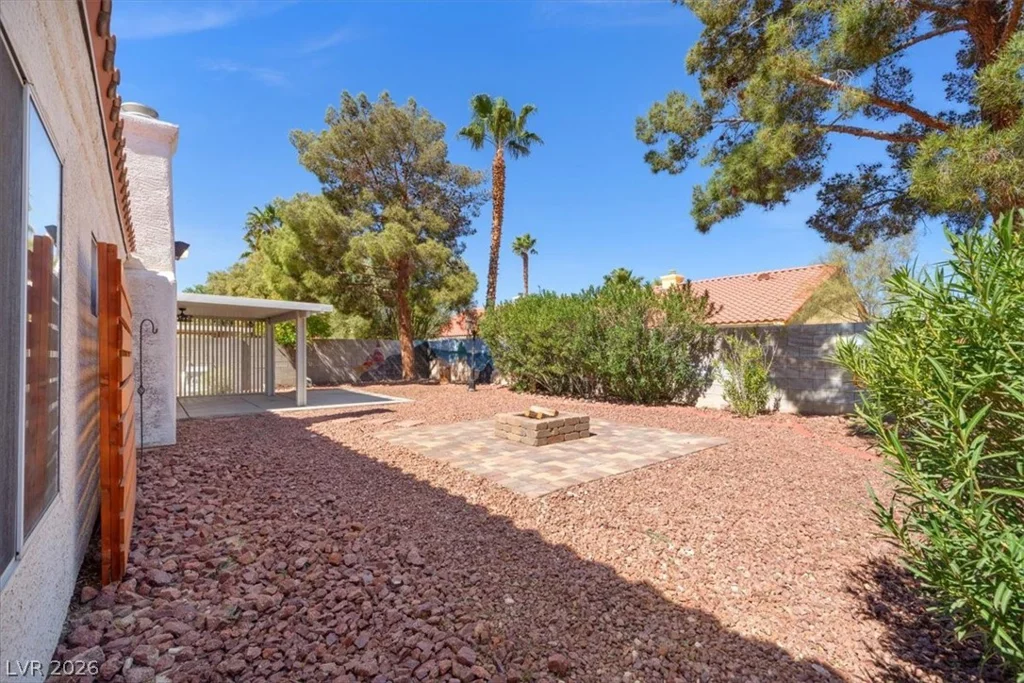 3922 Cutting Horse, North Las Vegas, NV 89032