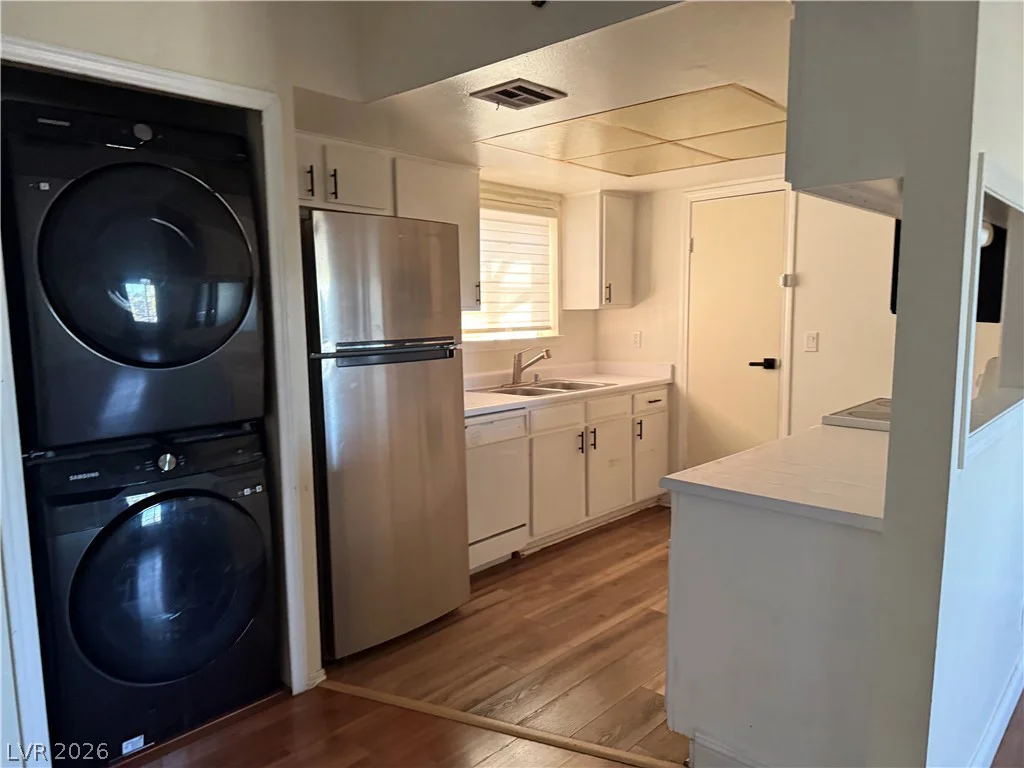 5801 Medallion, Las Vegas, NV 89122