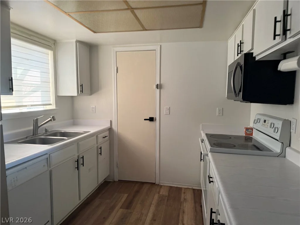 5801 Medallion, Las Vegas, NV 89122