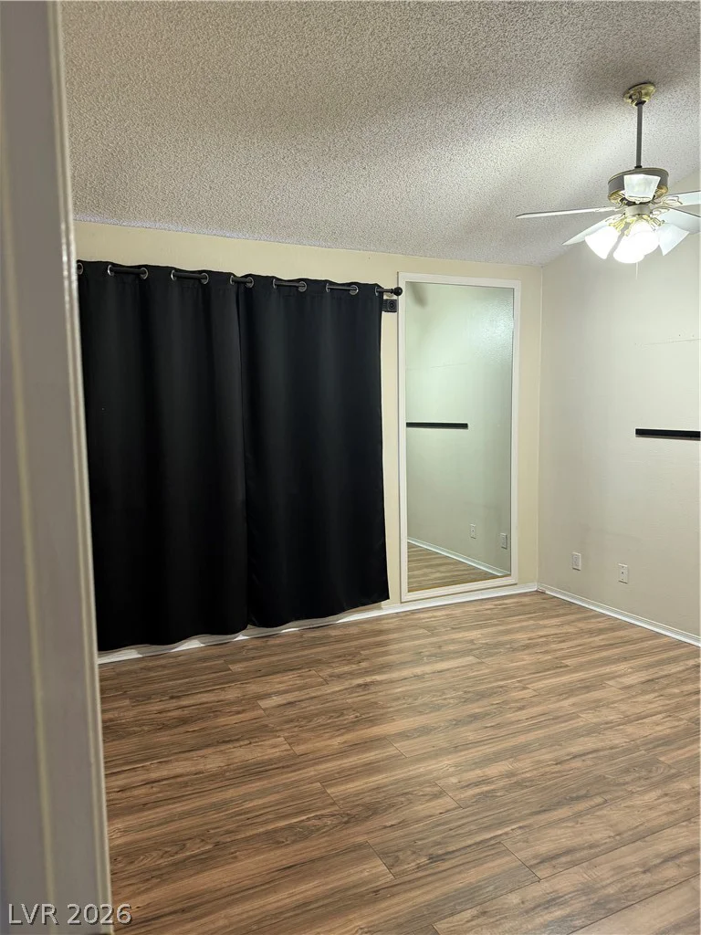 5801 Medallion, Las Vegas, NV 89122