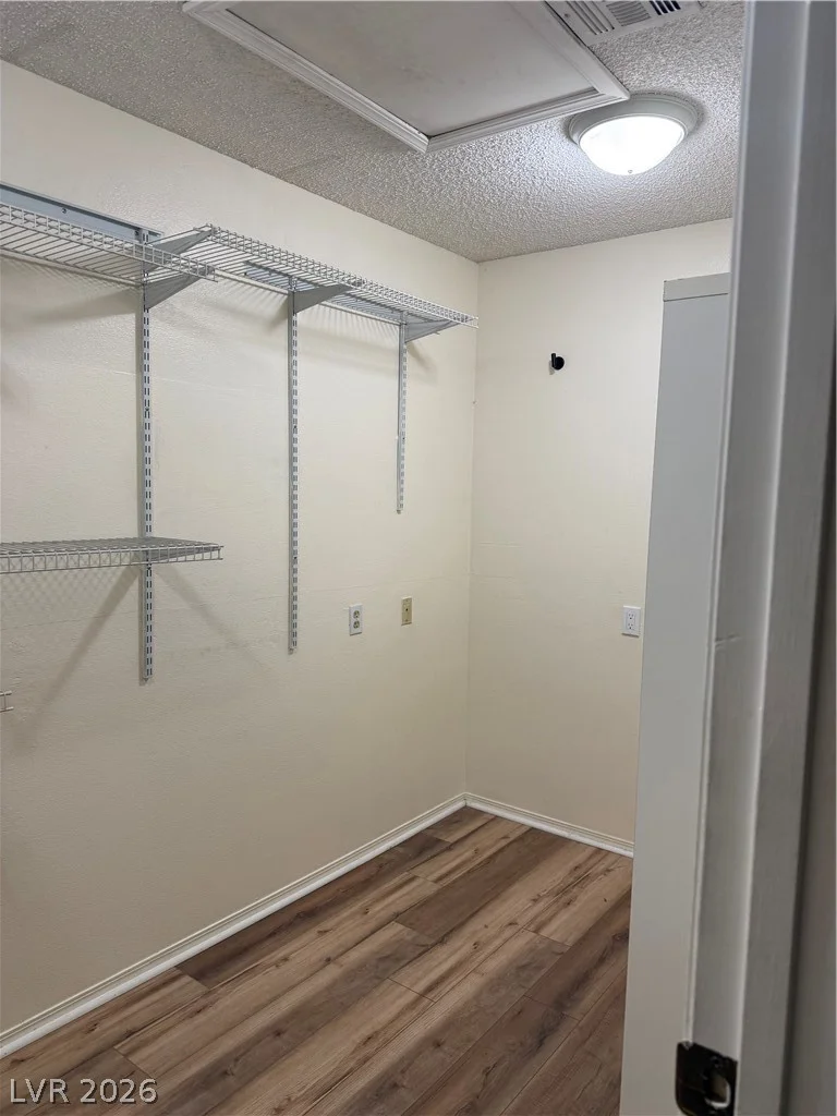 5801 Medallion, Las Vegas, NV 89122