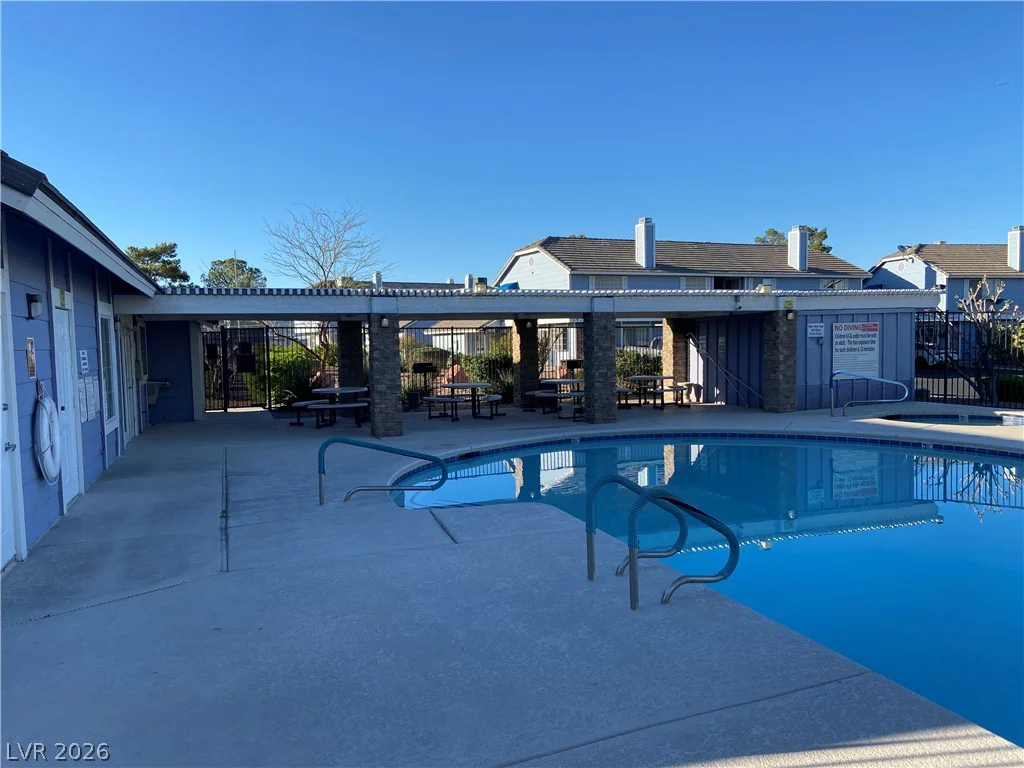 5801 Medallion, Las Vegas, NV 89122
