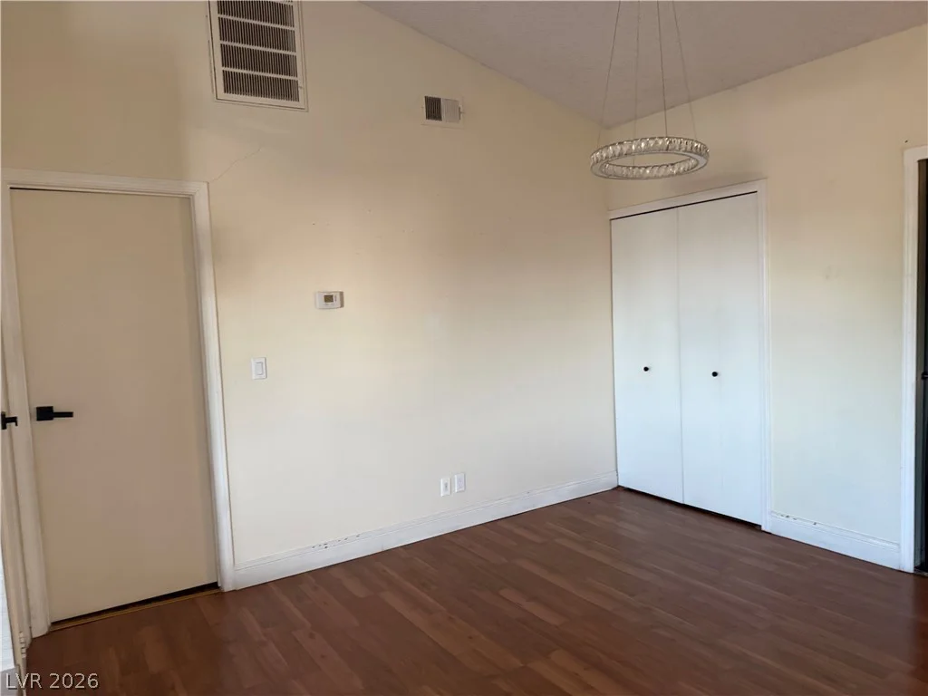 5801 Medallion, Las Vegas, NV 89122