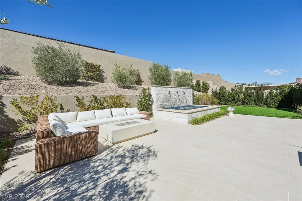 461 Vista Sunset, Las Vegas, NV 89138