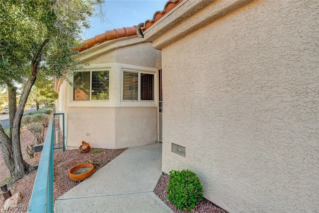 7811 Oakpoint, Las Vegas, NV 89145