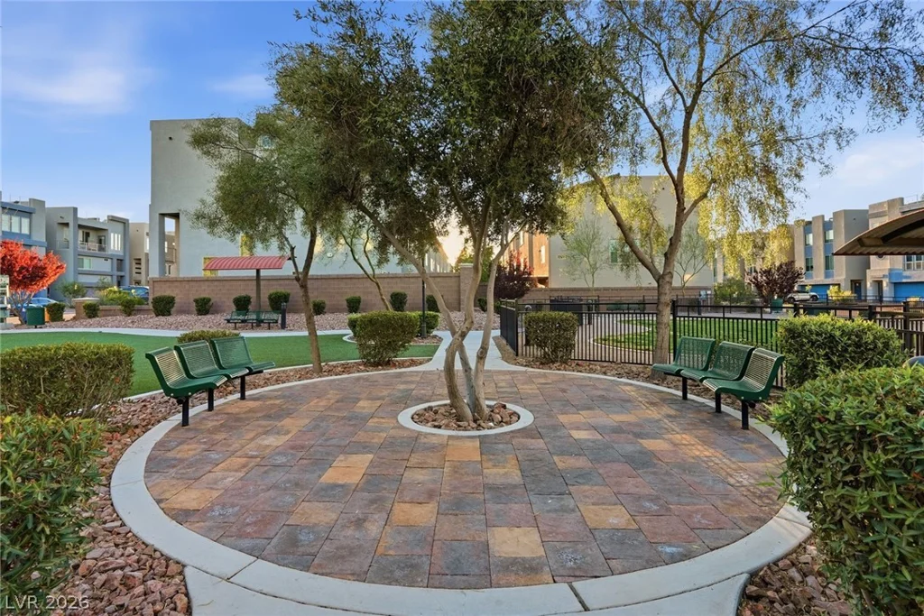 8069 Misty Canyon, Las Vegas, NV 89113