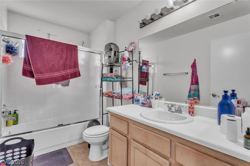 1401 Linnbaker, Las Vegas, NV 89110