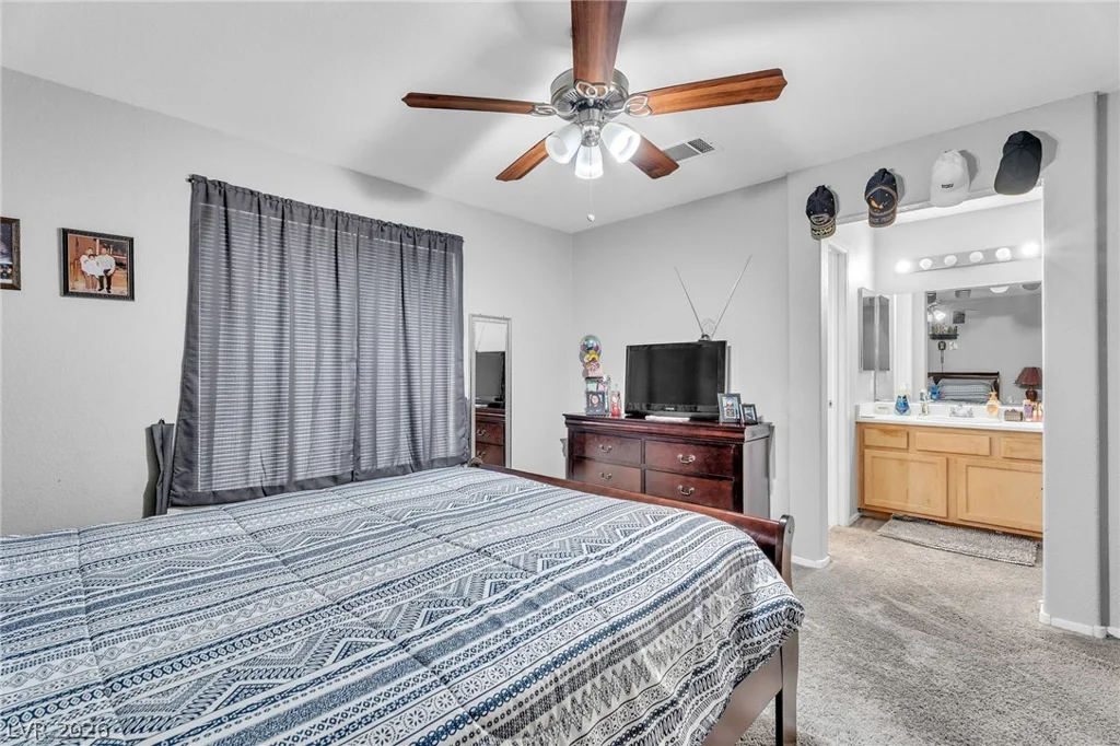 1401 Linnbaker, Las Vegas, NV 89110