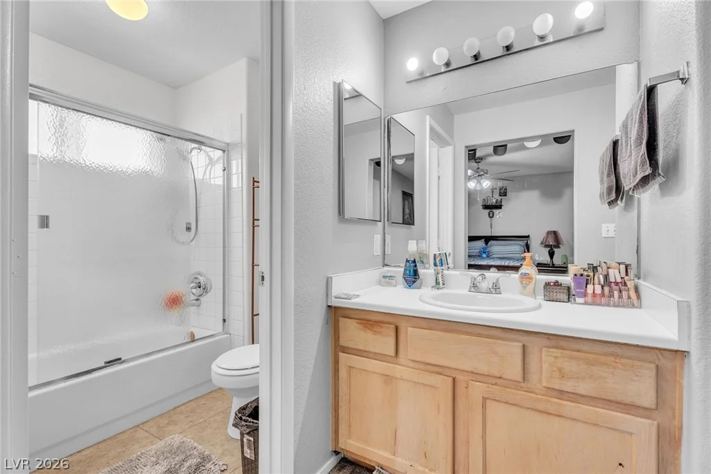 1401 Linnbaker, Las Vegas, NV 89110