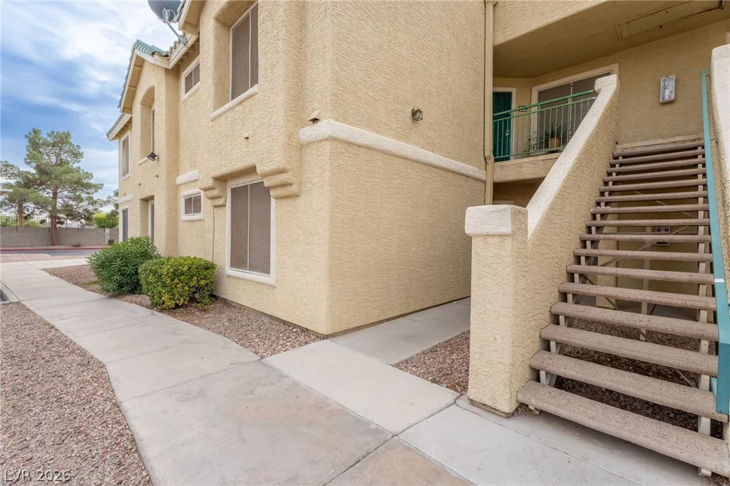 1401 Linnbaker, Las Vegas, NV 89110