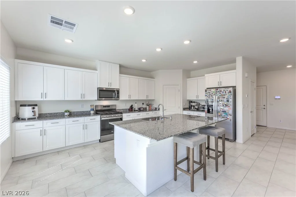 1881 Vass Springs, North Las Vegas, NV 89084