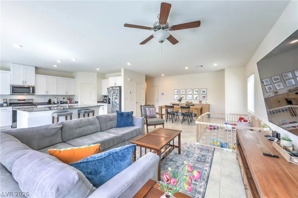 1881 Vass Springs, North Las Vegas, NV 89084