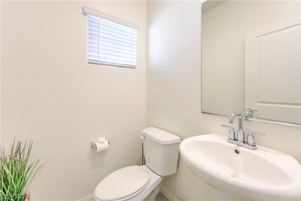 1881 Vass Springs, North Las Vegas, NV 89084