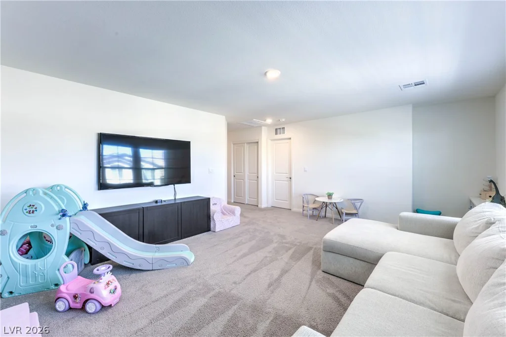 1881 Vass Springs, North Las Vegas, NV 89084