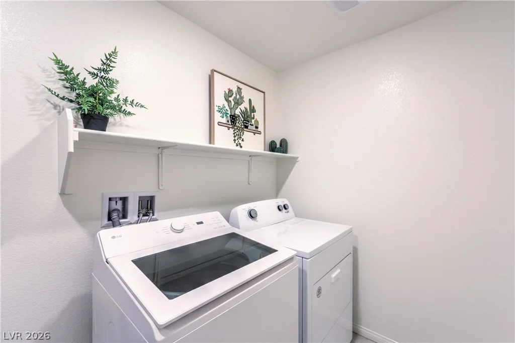 1881 Vass Springs, North Las Vegas, NV 89084