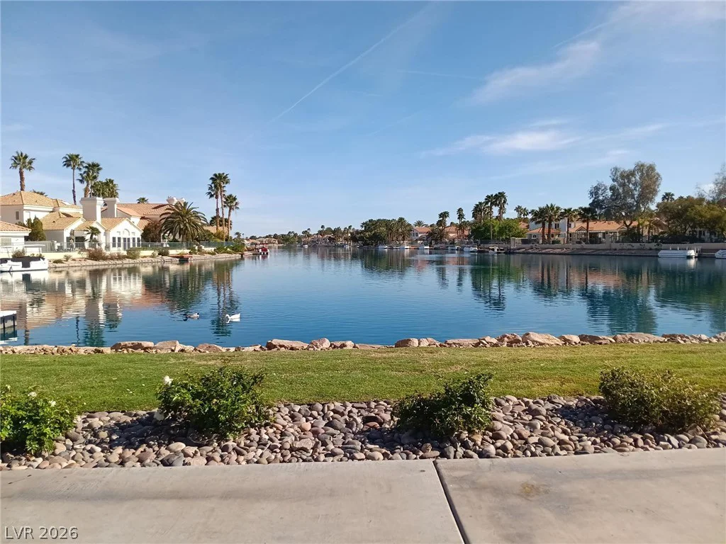3151 Soaring Gulls, Las Vegas, NV 89128