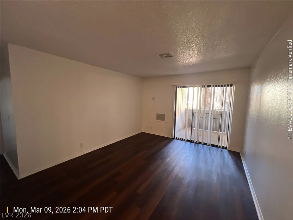 3151 Soaring Gulls, Las Vegas, NV 89128