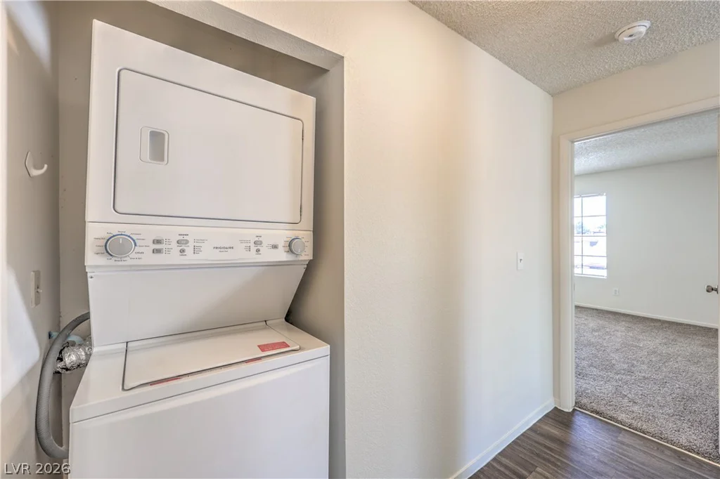 4824 Nara Vista, Las Vegas, NV 89103
