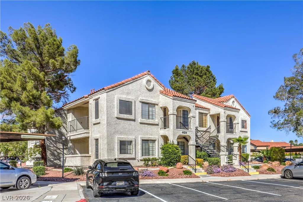 4824 Nara Vista, Las Vegas, NV 89103