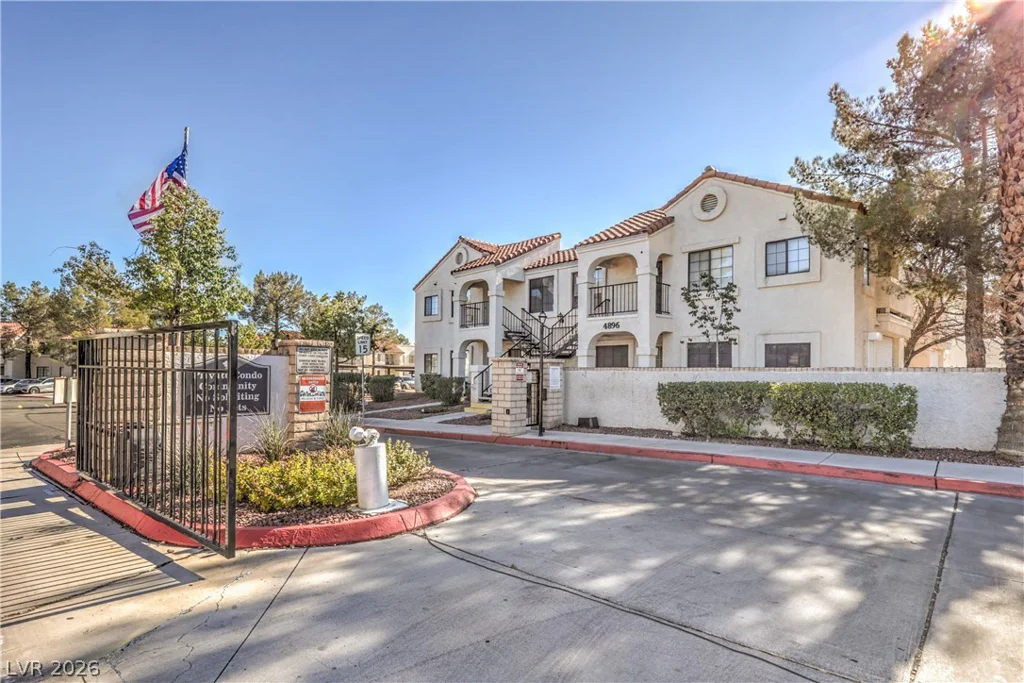 4824 Nara Vista, Las Vegas, NV 89103