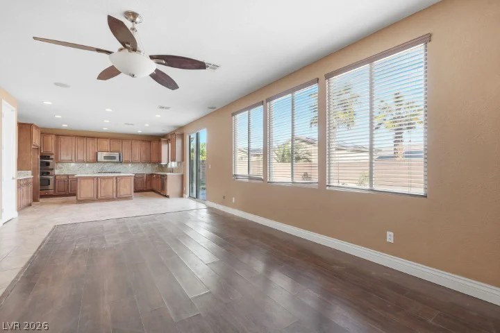 6828 Arden Glade, North Las Vegas, NV 89084