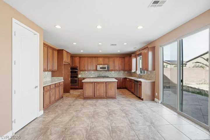 6828 Arden Glade, North Las Vegas, NV 89084