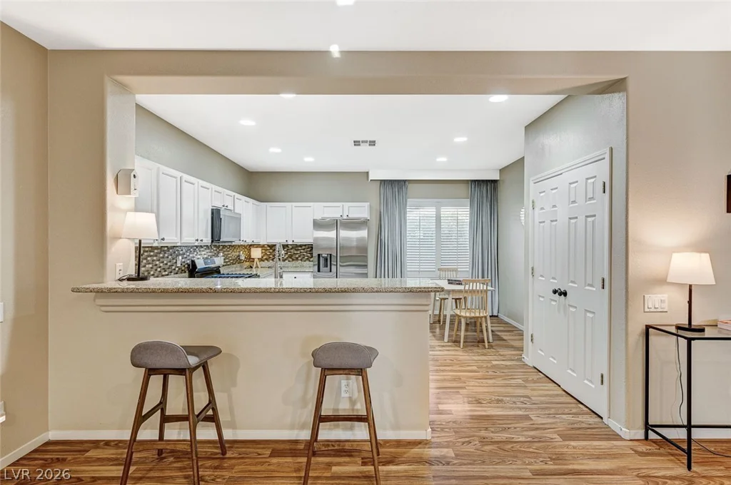 10932 Snow Cloud, Las Vegas, NV 89135